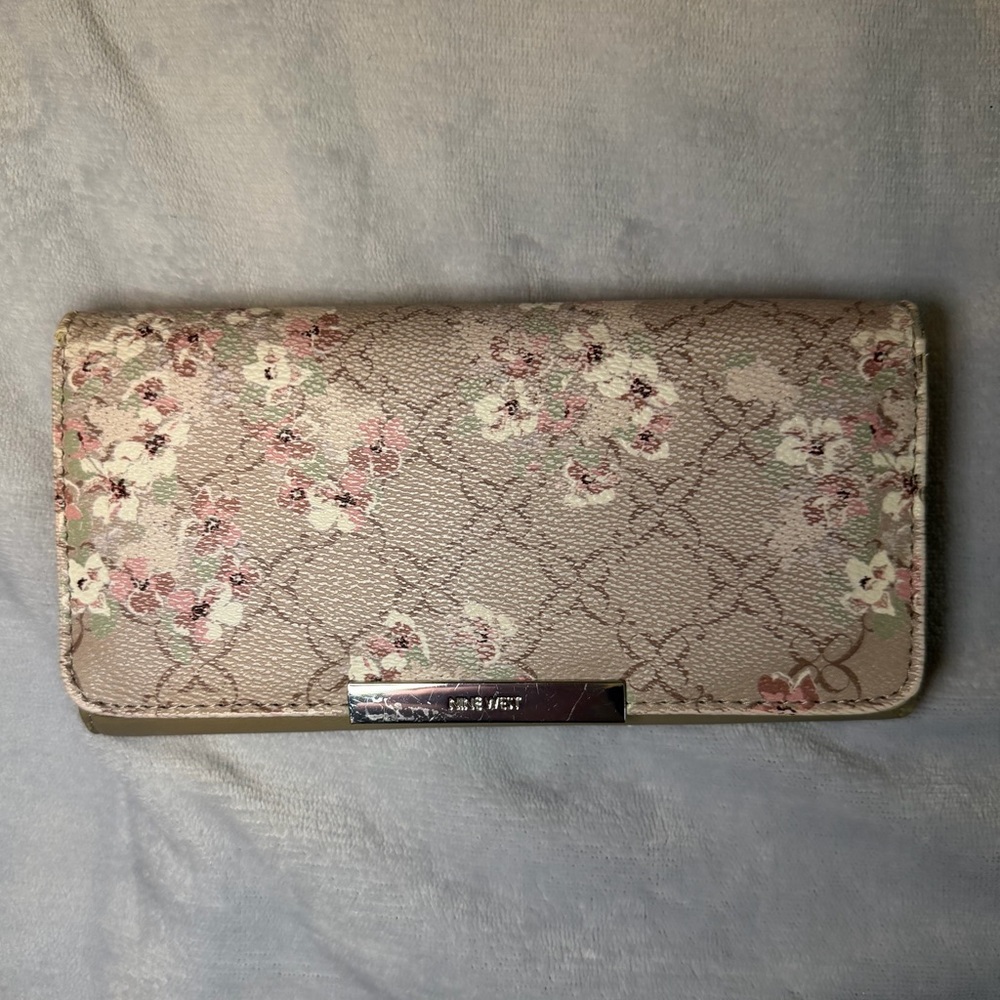 Nine West Floral Women's Wallet